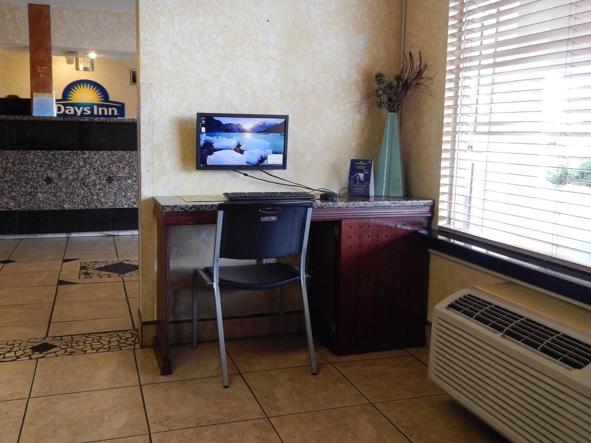 Midtown Inn & Suites Albuquerque Zewnętrze zdjęcie