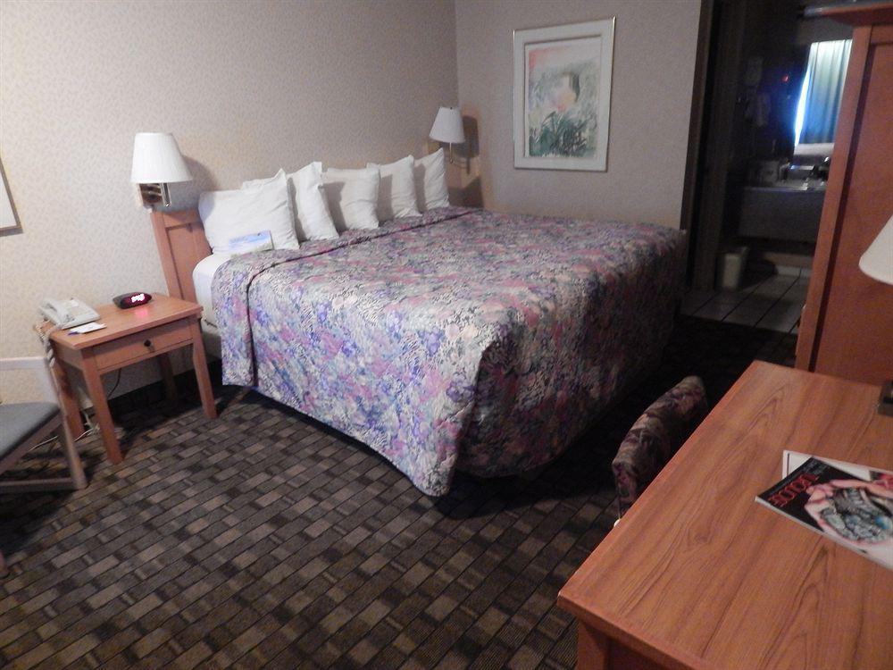 Midtown Inn & Suites Albuquerque Zewnętrze zdjęcie